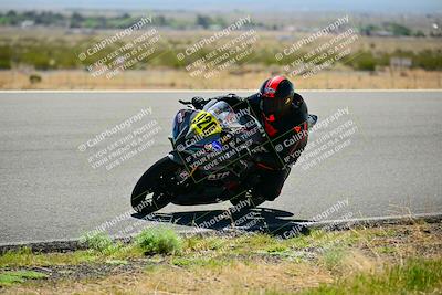 media/Apr-13-2025-TrackXperience (Sun) [[fb1ef998a6]]/Level 2 (Intermediate)/Turn 8 (Session 3)/